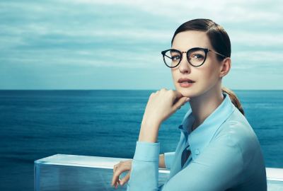 Actress Anne Hathaway Brown Eyes Glasses Wallpaper