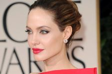 Beautiful Angelina Jolie in Red Lips