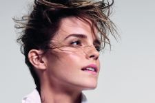Short Hair Style of Emma Watson Actress Photo