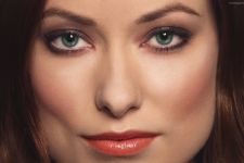 Actress Olivia Wilde Closeup Wallpaper