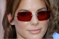 Sandra Bullock in Glasses Wallpaper
