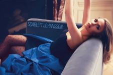 Stunning Scarlett Johansson Free Desktop Wallpaper
