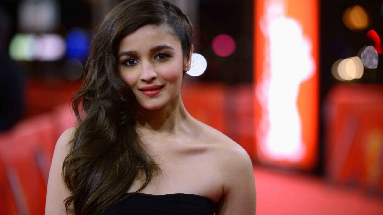 5K Wallpaper of Alia Bhatt