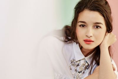 Cute Alia Bhatt Actress 4K Wallpaper