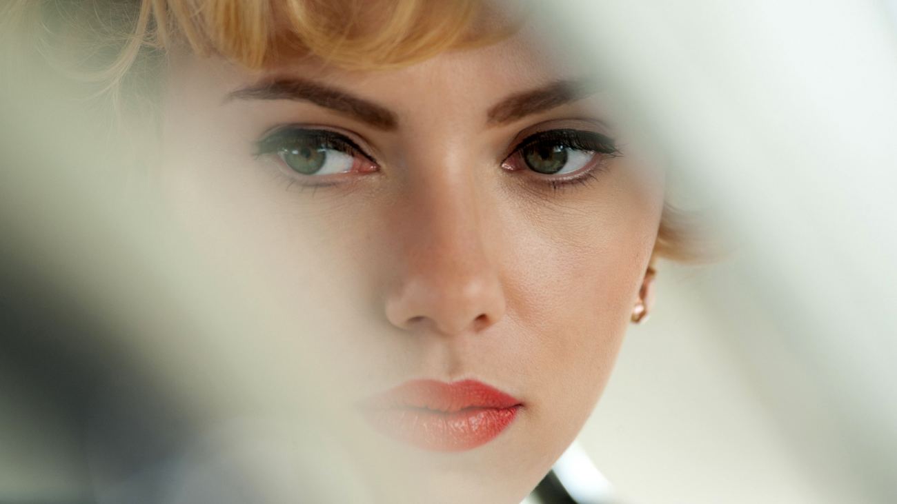 4K Scarlett Johansson Wallpaper