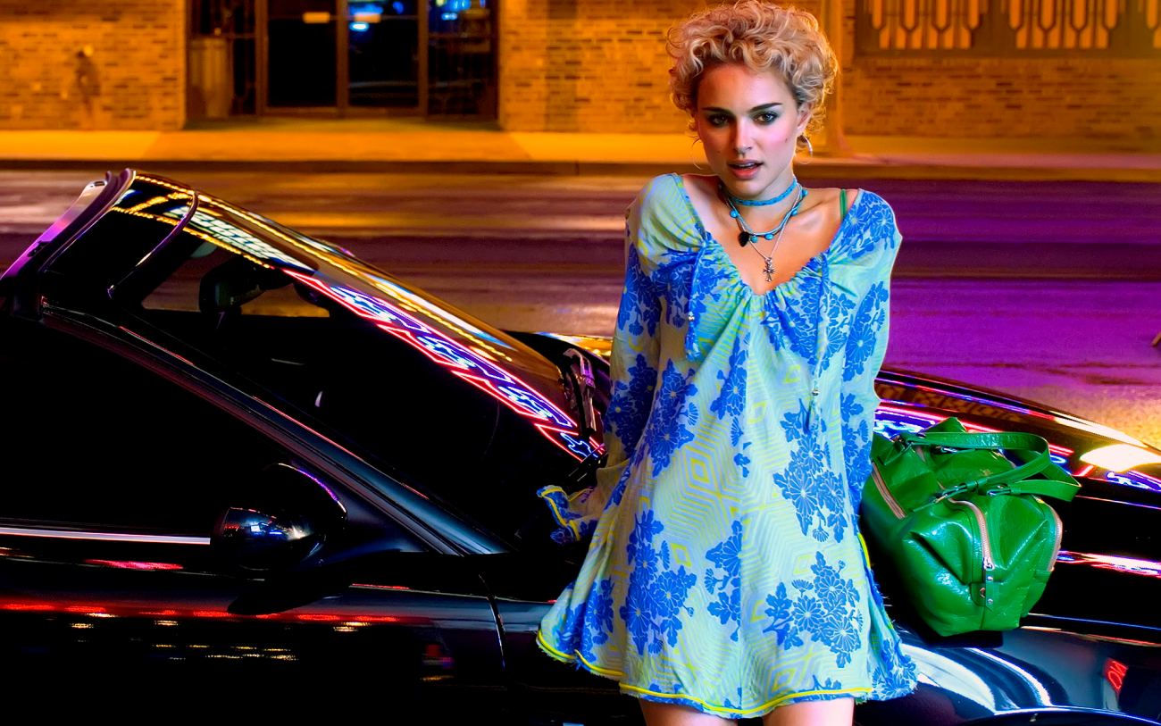 Actress Natalie Portman With Car Wallpaper