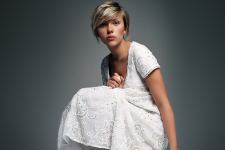 HD Scarlett Johansson in White Wallpaper