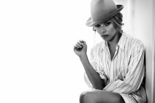 Scarlett Johansson Actress Monochrome Wallpaper
