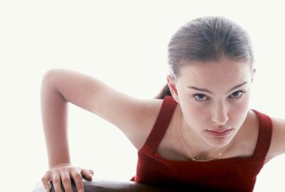 Sensual Actress Natalie Portman Wallpaper