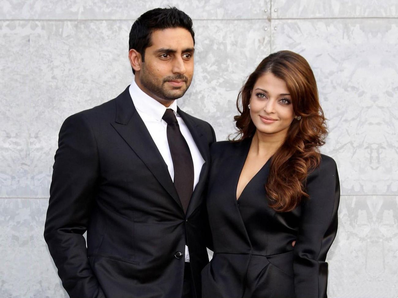 Aishwarya Rai Abhishek Bachchan At Cannes Wallpaper