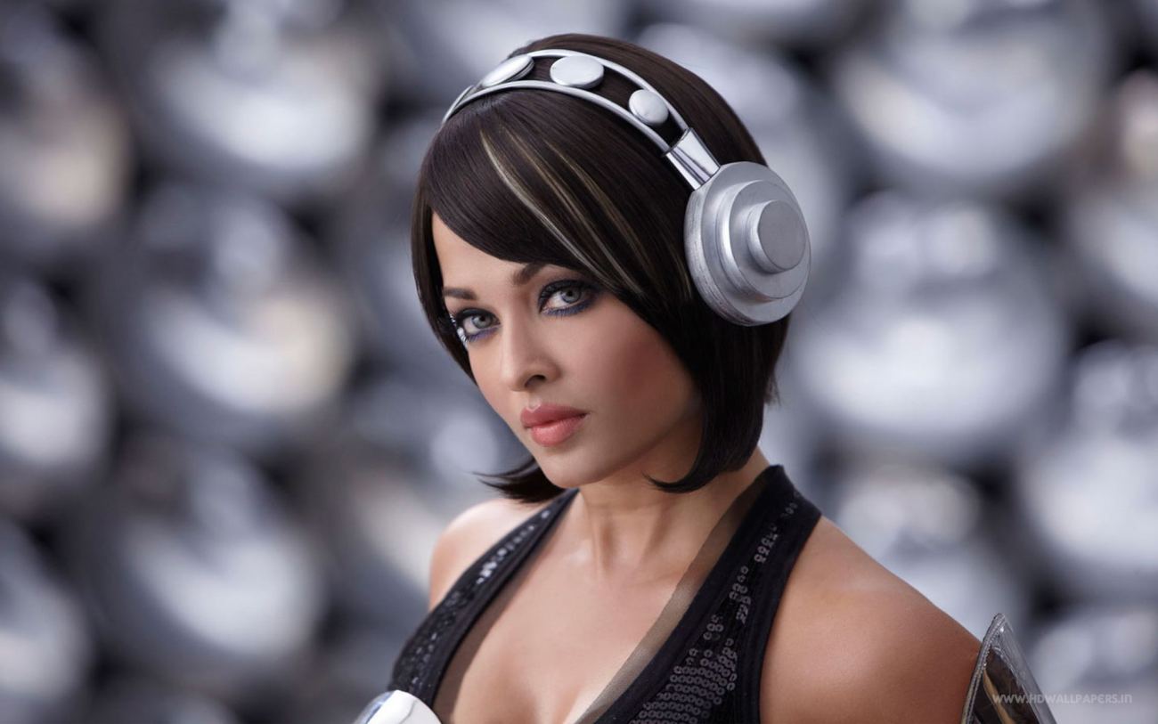Aishwarya Rai Robo Wallpaper