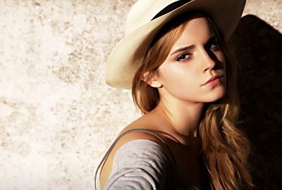 Emma Watson Stunner HD Wide Wallpaper