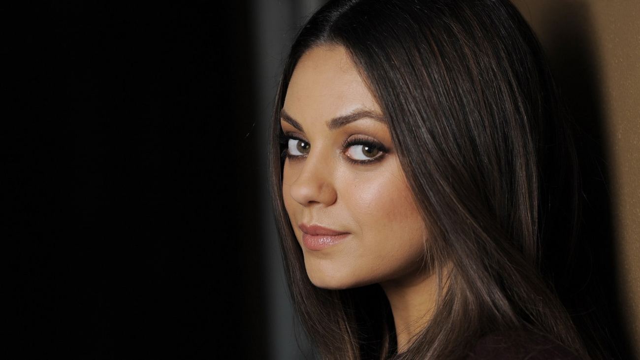 Mila Kunis Long Hair Wallpaper