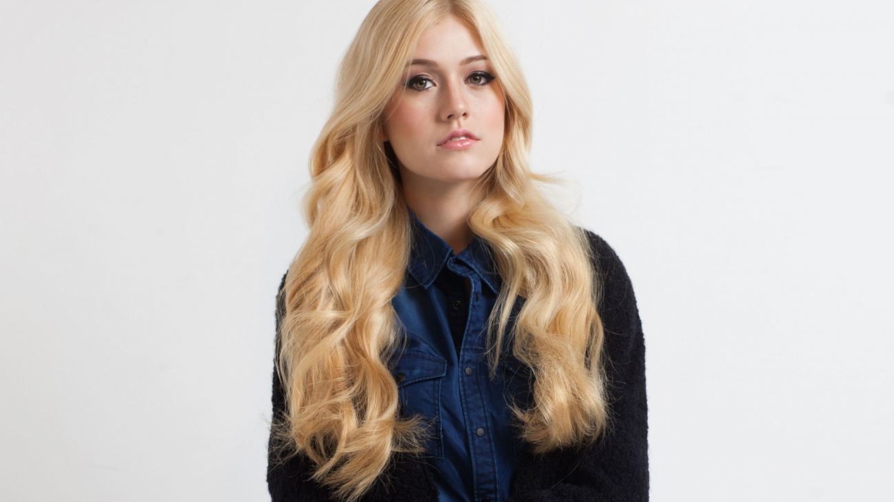 Ultra 4K Katherine McNamara Blonde Wallpaper