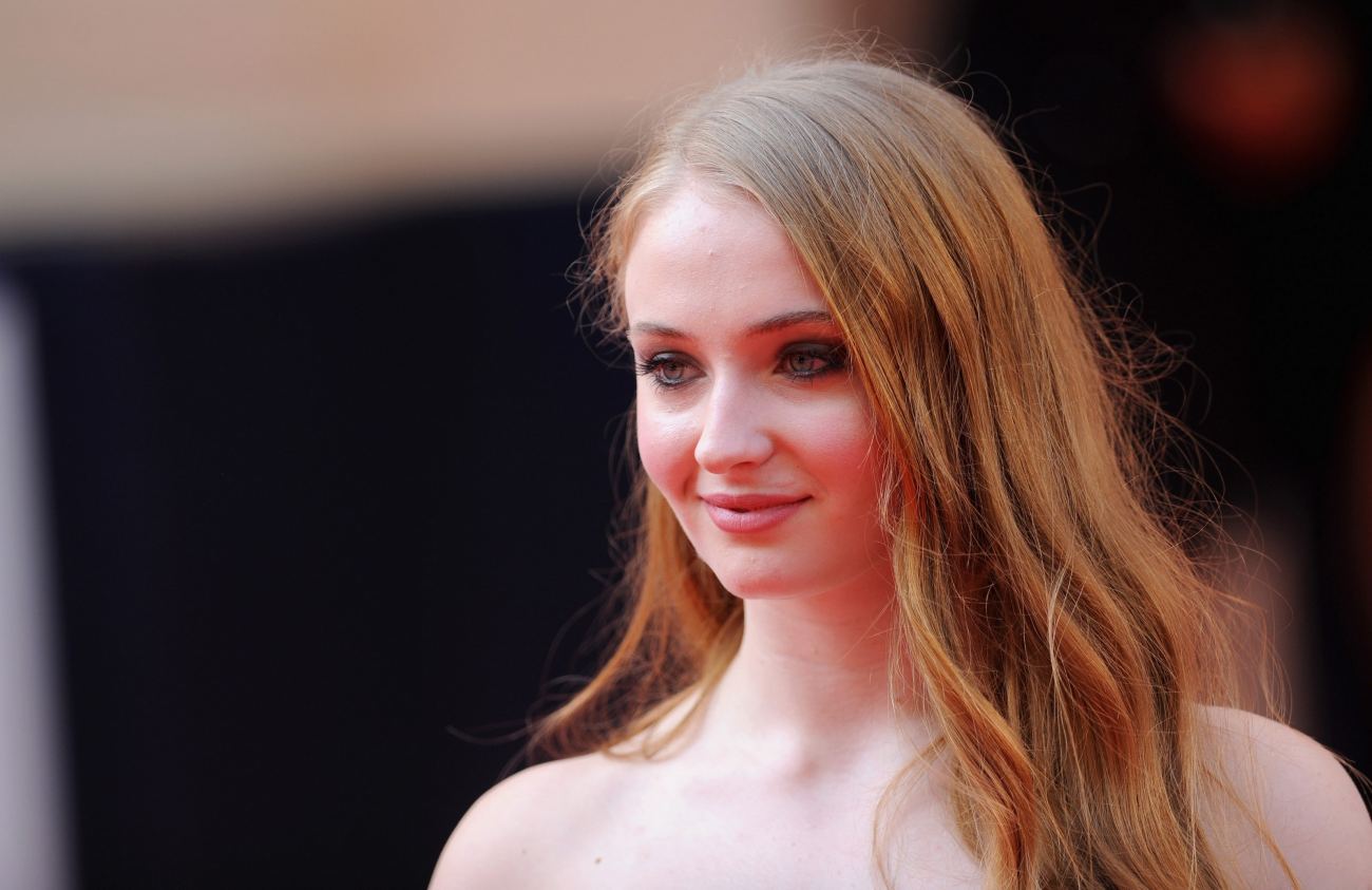 Beautiful Sophie Turner Hd Wallpaper