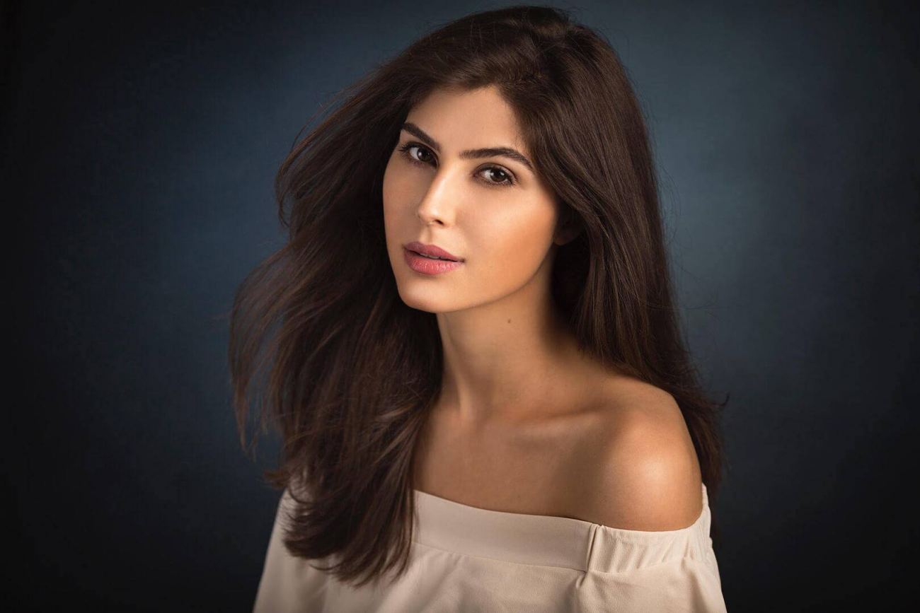 International Model Elnaaz Photoshoot