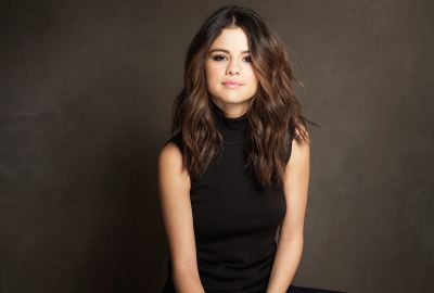 Selena Gomez Looks Gorgeous Wide HD Wallpaper