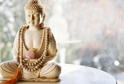 Ceramic Gautama Buddha Figurine Wallpaper