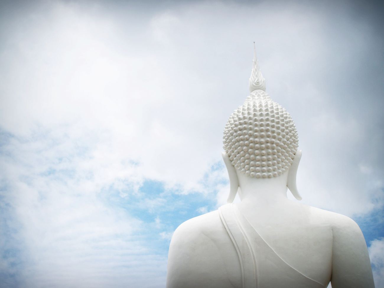 Gautama Buddha Statue India Wallpaper