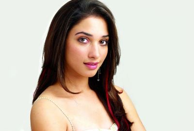 Tamannaah Bhatia Portrait Studio Shot Wallpaper